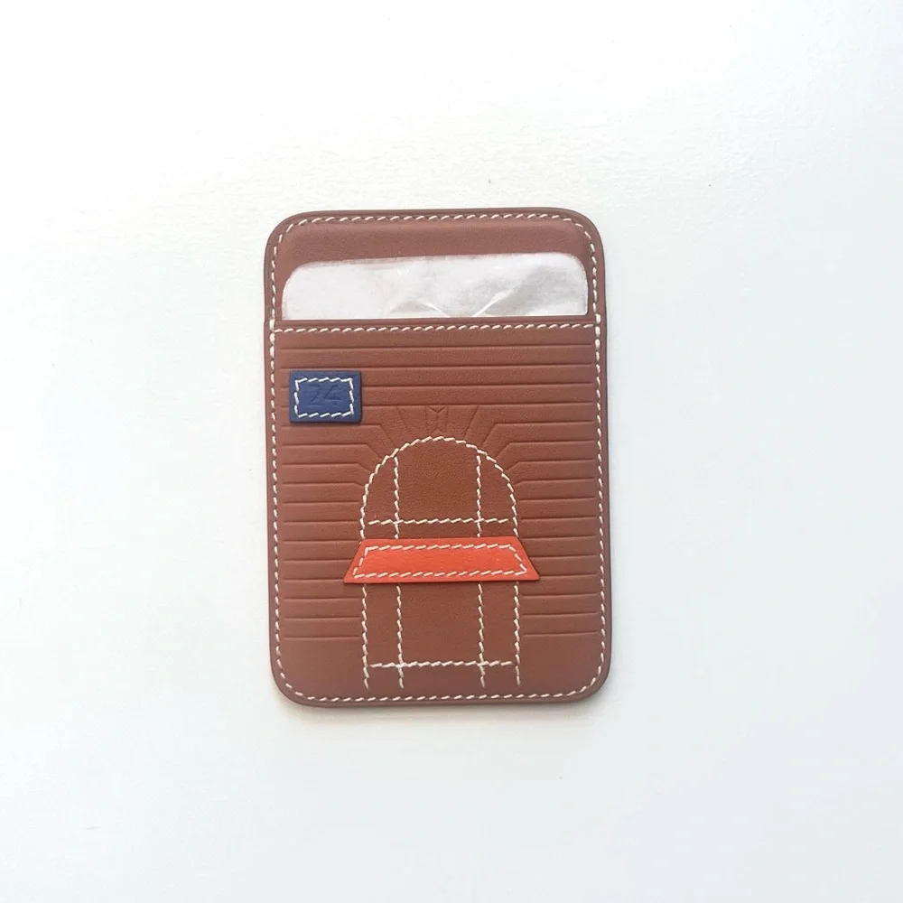 🔥 HERMES Faubourg MagSafe Card Holder in Gold Swift Calfskin